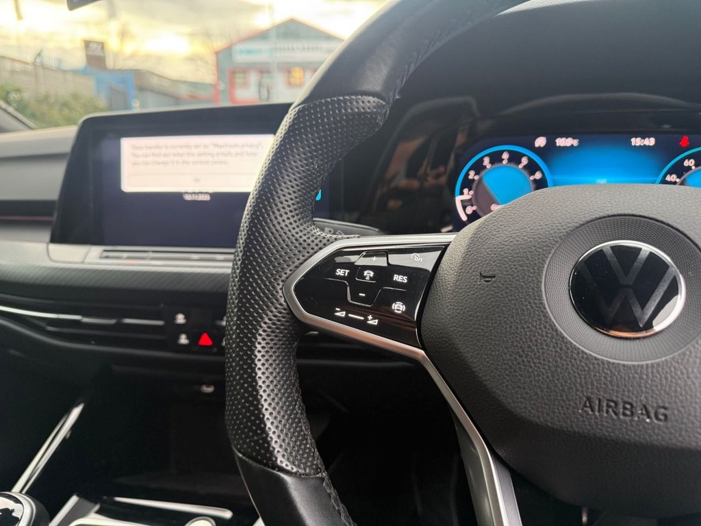 Used Volkswagen Golf 2022 for sale - 77226633: Photo 15