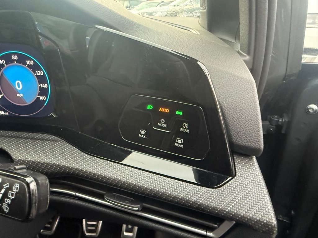 Used Volkswagen Golf 2022 for sale - 77226633: Photo 17