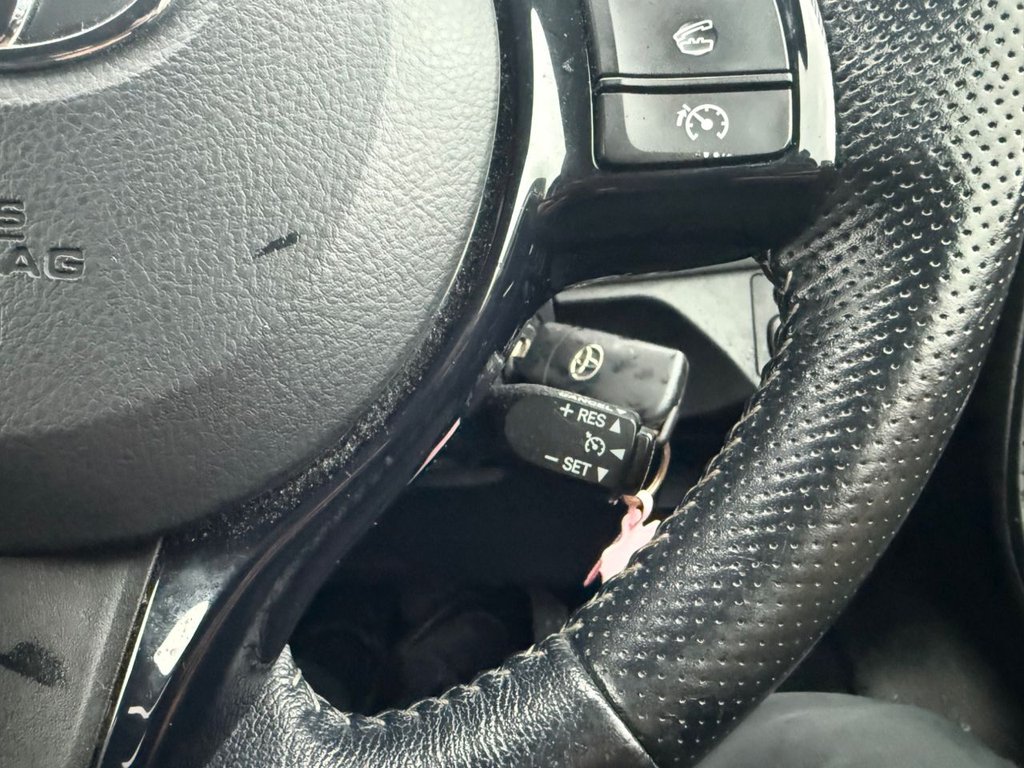 Used Toyota Yaris 2016 for sale - 76820877: Photo 17