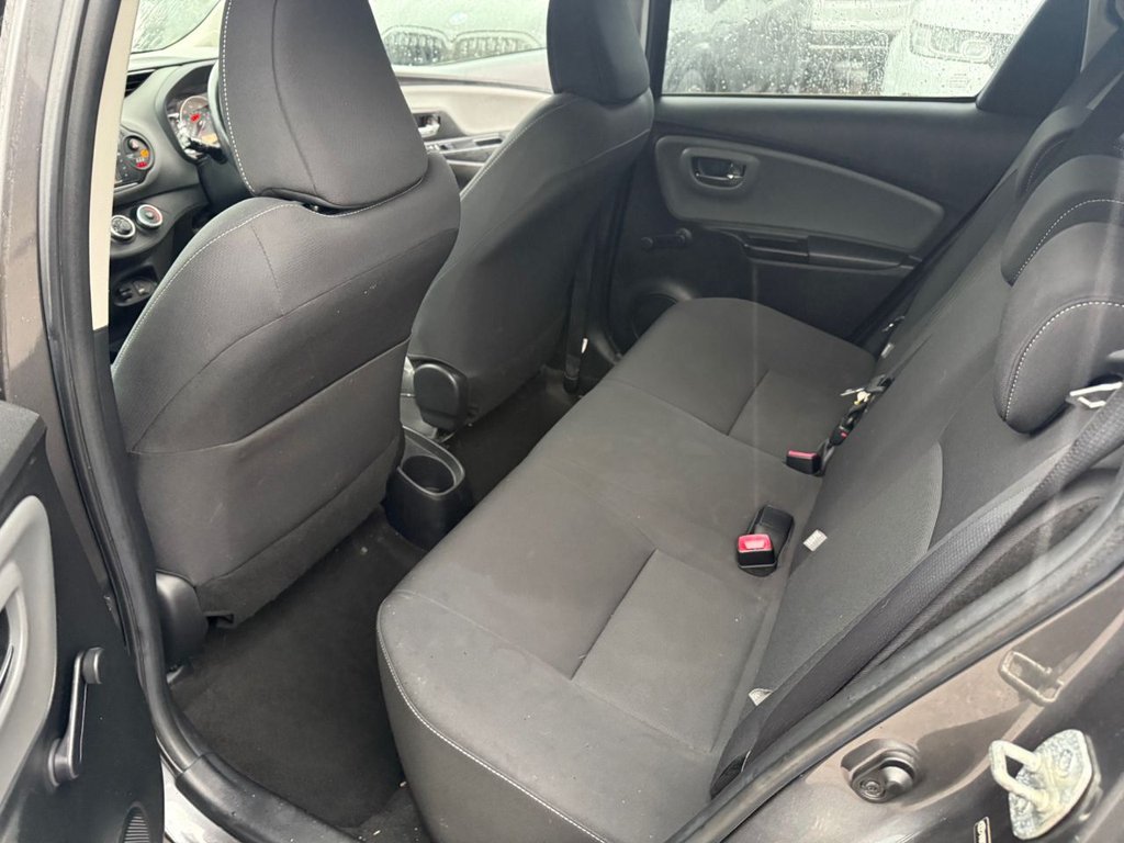 Used Toyota Yaris 2016 for sale - 76820877: Photo 29