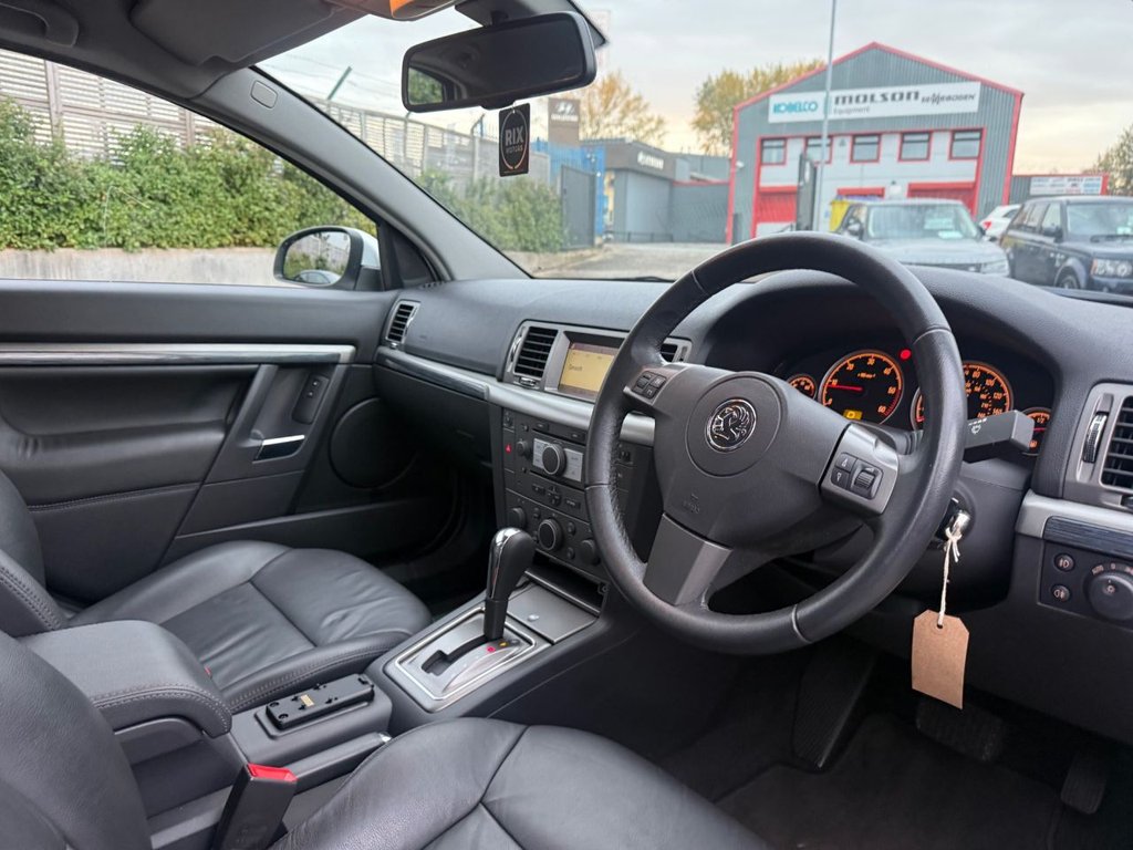 Used Vauxhall Vectra 2007 for sale - 76312929: Photo 15