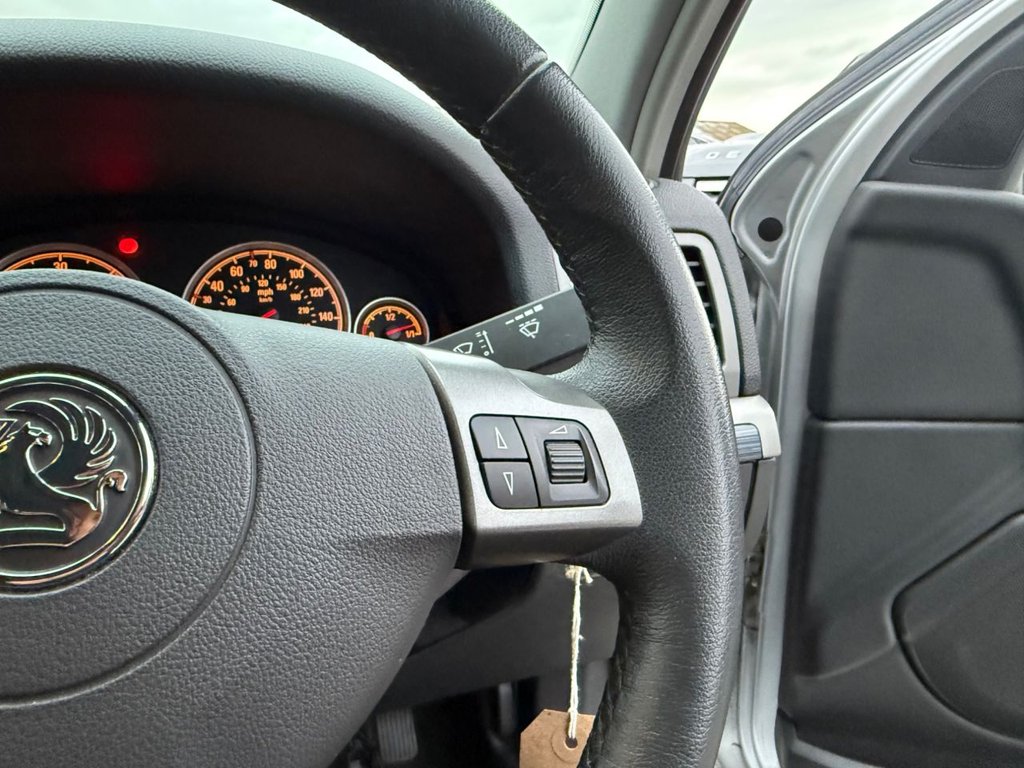 Used Vauxhall Vectra 2007 for sale - 76312929: Photo 17