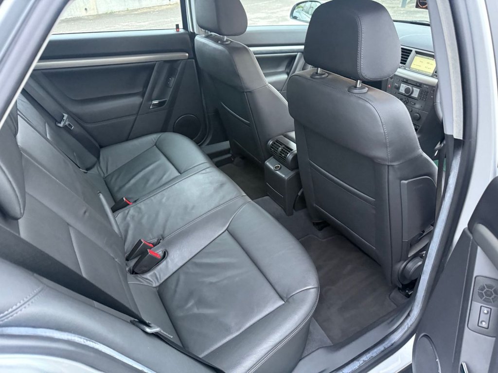 Used Vauxhall Vectra 2007 for sale - 76312929: Photo 28