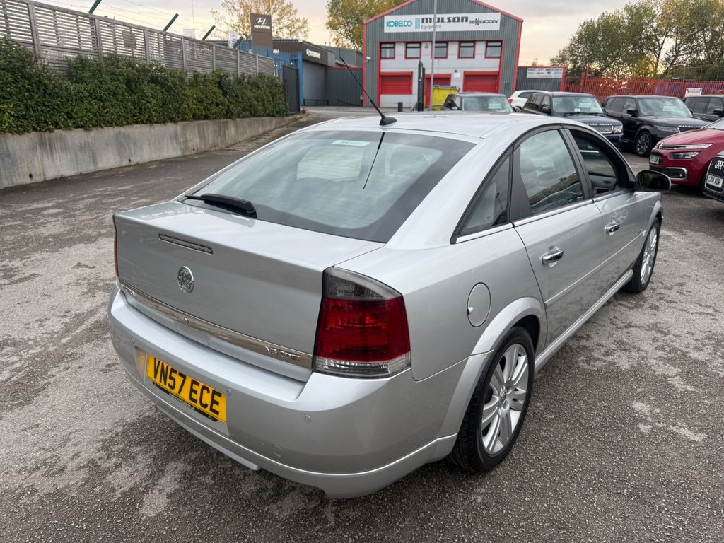 Used Vauxhall Vectra 2007 for sale - 76312929: Photo 8