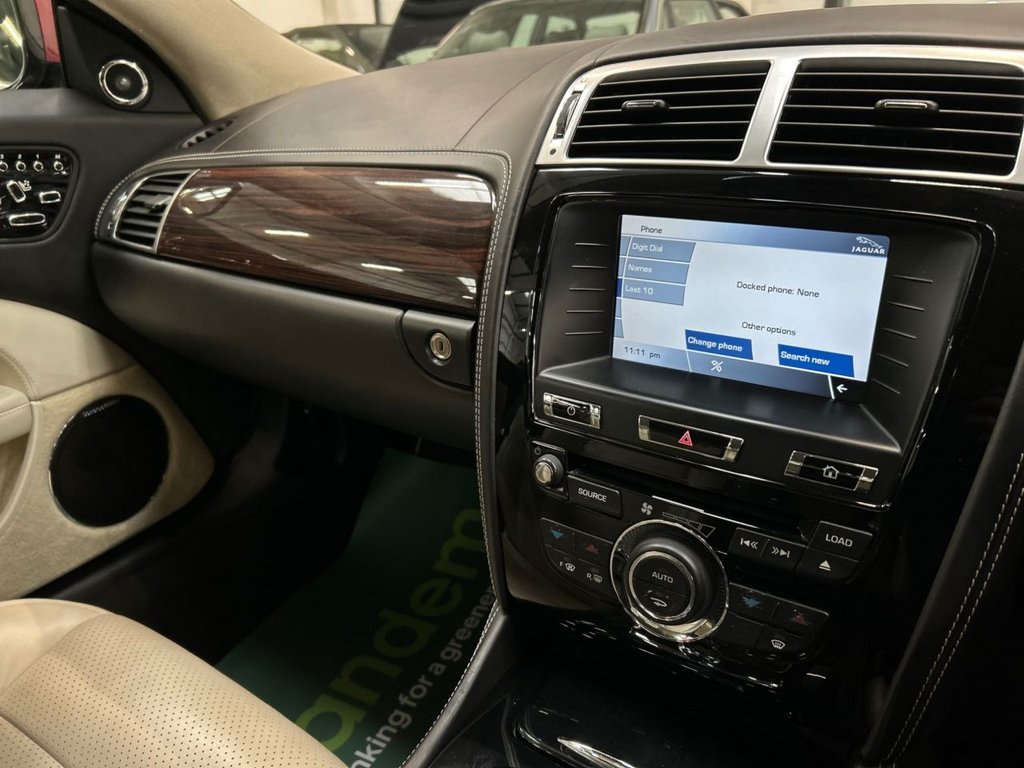 Used Jaguar XK 2014 for sale - 76552043: Photo 31