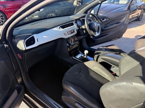 Used Citroen DS3 2015 for sale - 76132117: Photo 25