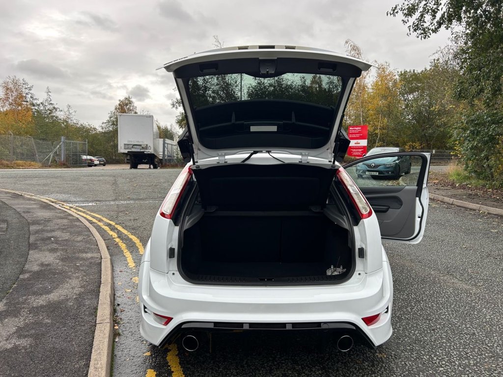 Used Ford Focus 2009 for sale - 77593868: Photo 16