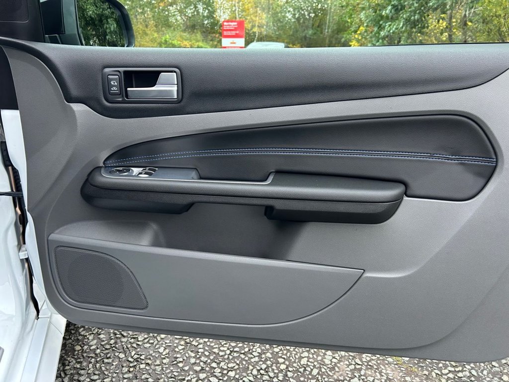 Used Ford Focus 2009 for sale - 77593868: Photo 32