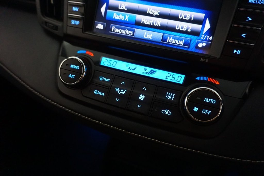 Used Toyota RAV4 2017 for sale - 77673663: Photo 23