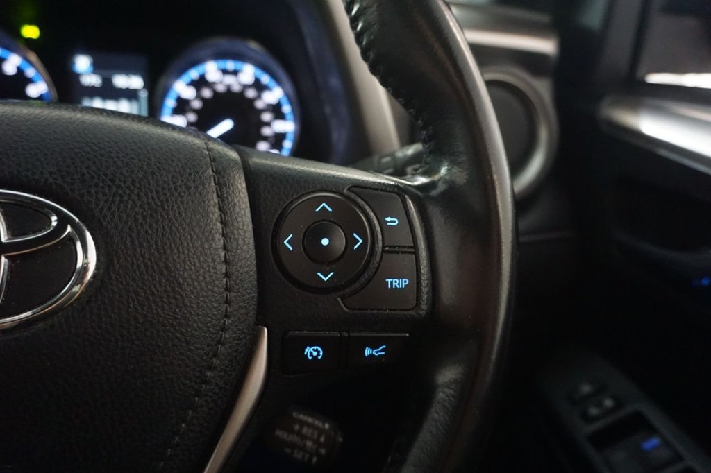 Used Toyota RAV4 2017 for sale - 77673663: Photo 30