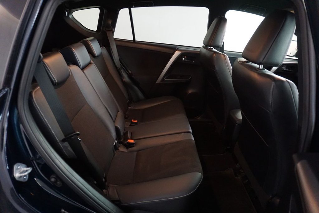 Used Toyota RAV4 2017 for sale - 77673663: Photo 34