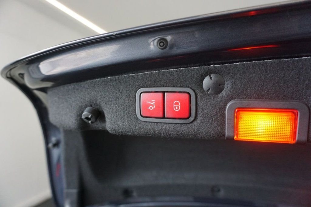 Used Mercedes-Benz C Class 2016 for sale - 76223448: Photo 10