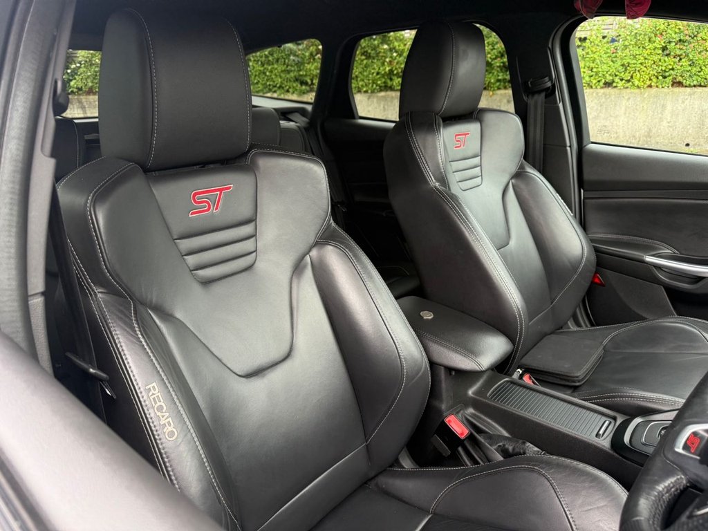 Used Ford Focus 2017 for sale - 76496900: Photo 13