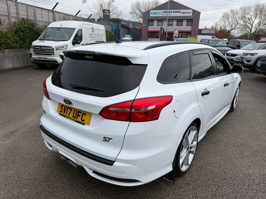 Used Ford Focus 2017 for sale - 76496900: Photo 8