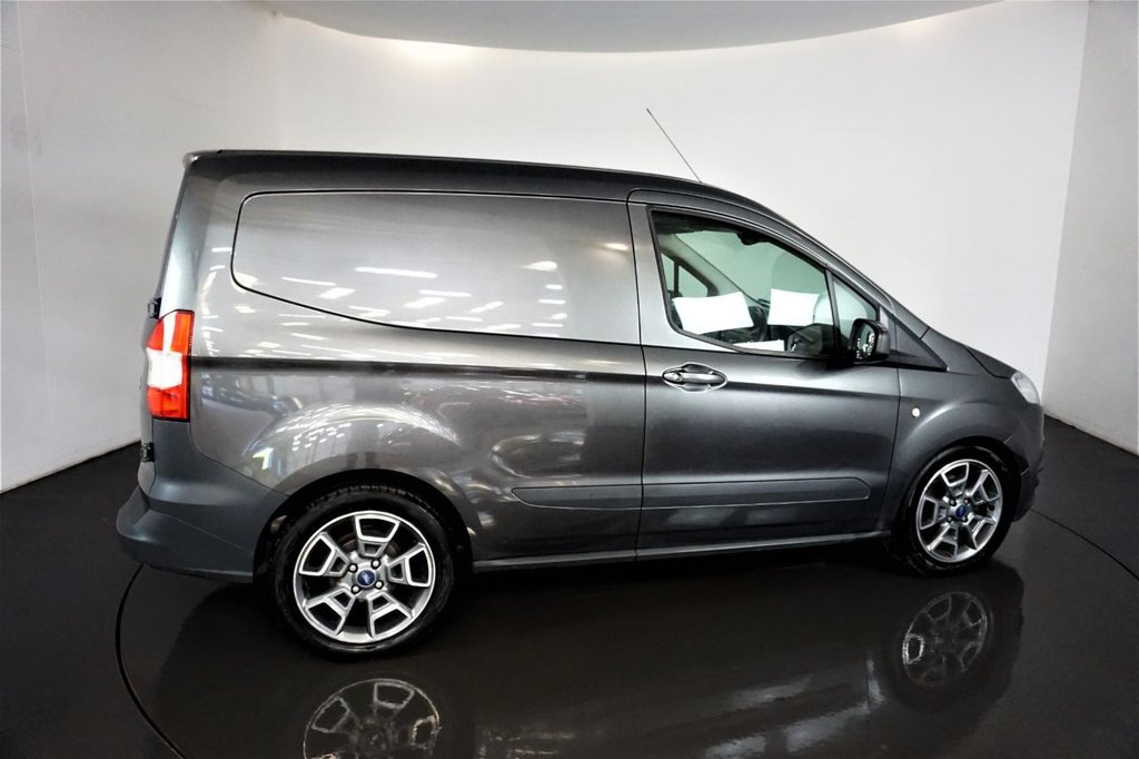 Used Ford Transit Courier 2017 for sale - 77557734: Photo 10