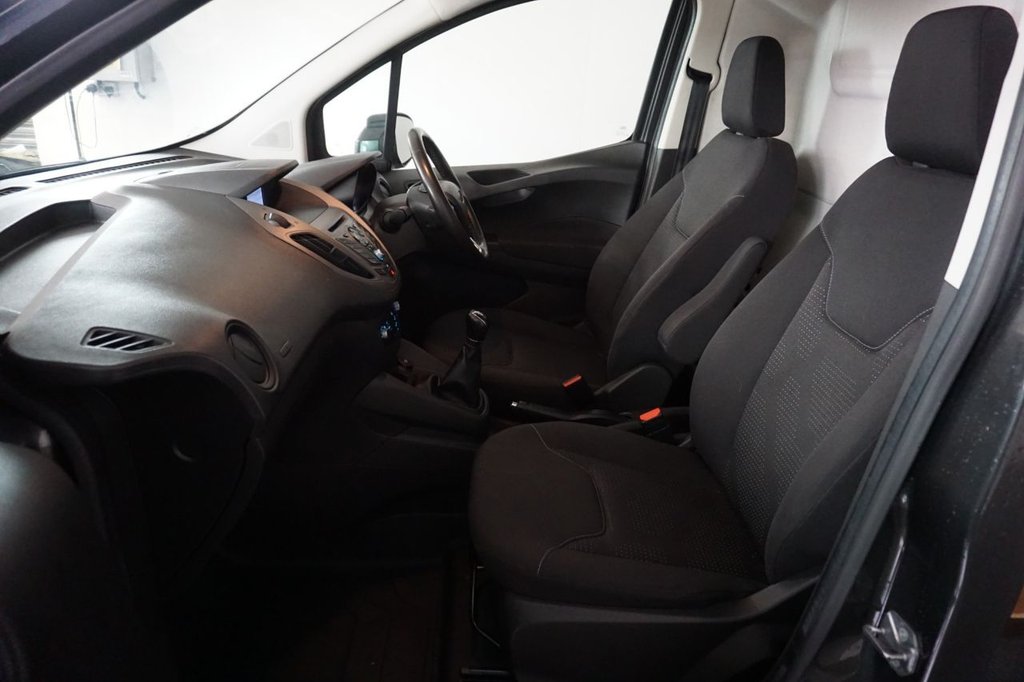 Used Ford Transit Courier 2017 for sale - 77557734: Photo 17