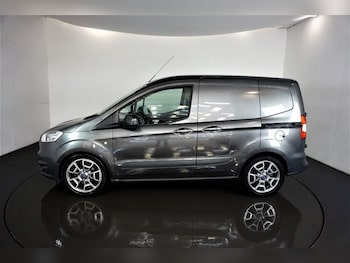 Used Ford Transit Courier 2017 for sale - 77557734: Photo