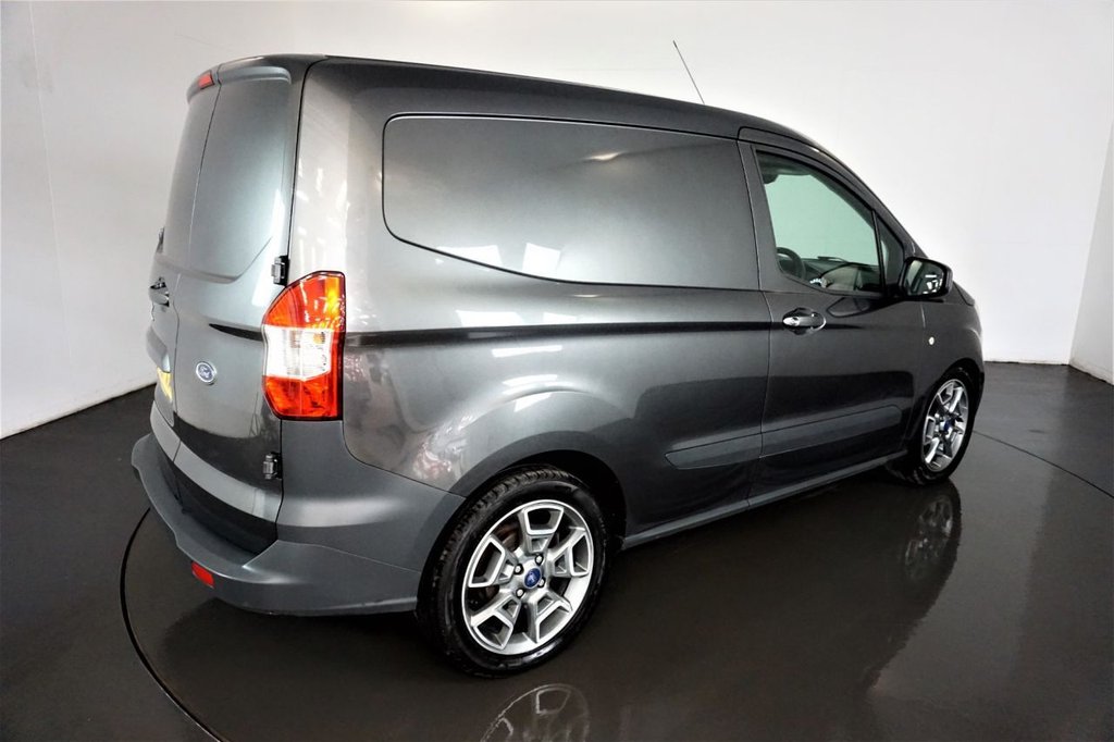 Used Ford Transit Courier 2017 for sale - 77557734: Photo 9