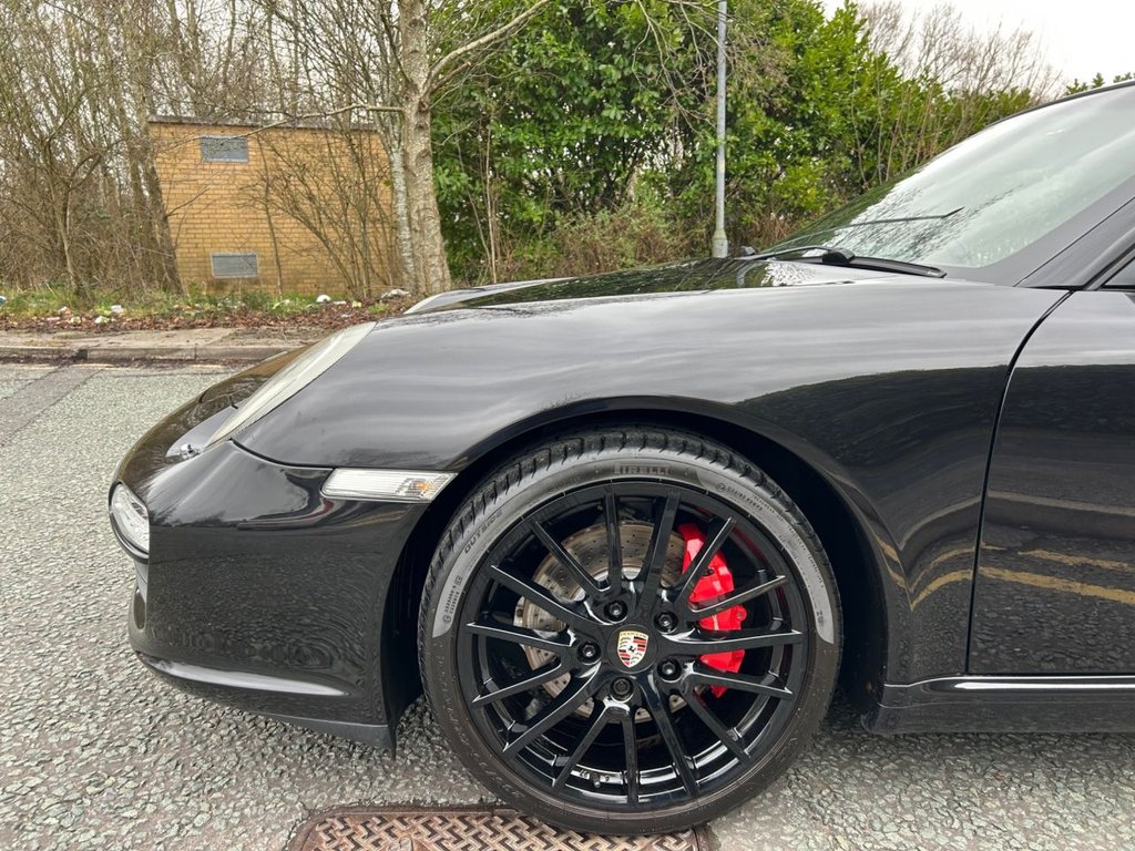 Used Porsche 911 2010 for sale - 77288032: Photo 10