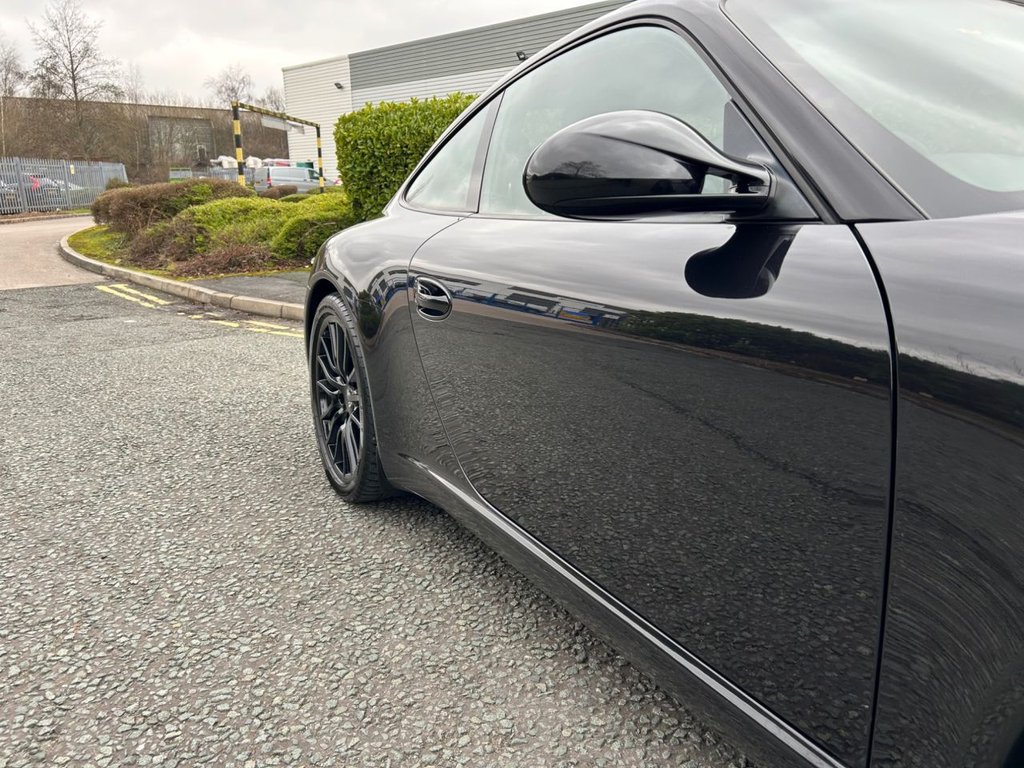 Used Porsche 911 2010 for sale - 77288032: Photo 14