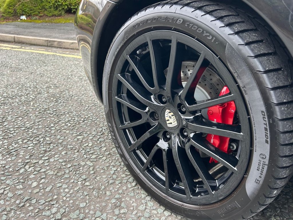 Used Porsche 911 2010 for sale - 77288032: Photo 15