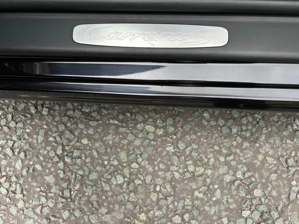 Used Porsche 911 2010 for sale - 77288032: Photo 21