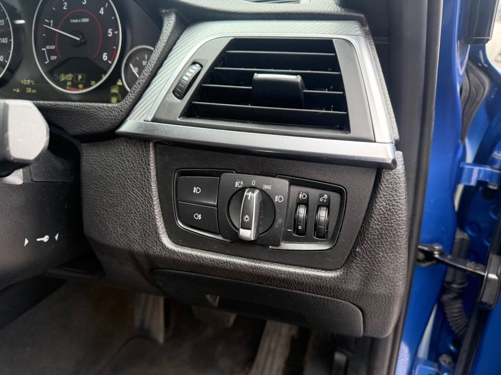 Used BMW 3 Series 2018 for sale - 77408609: Photo 22