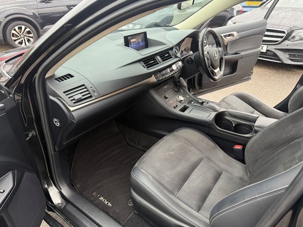Used Lexus CT 2018 for sale - 76255982: Photo 27