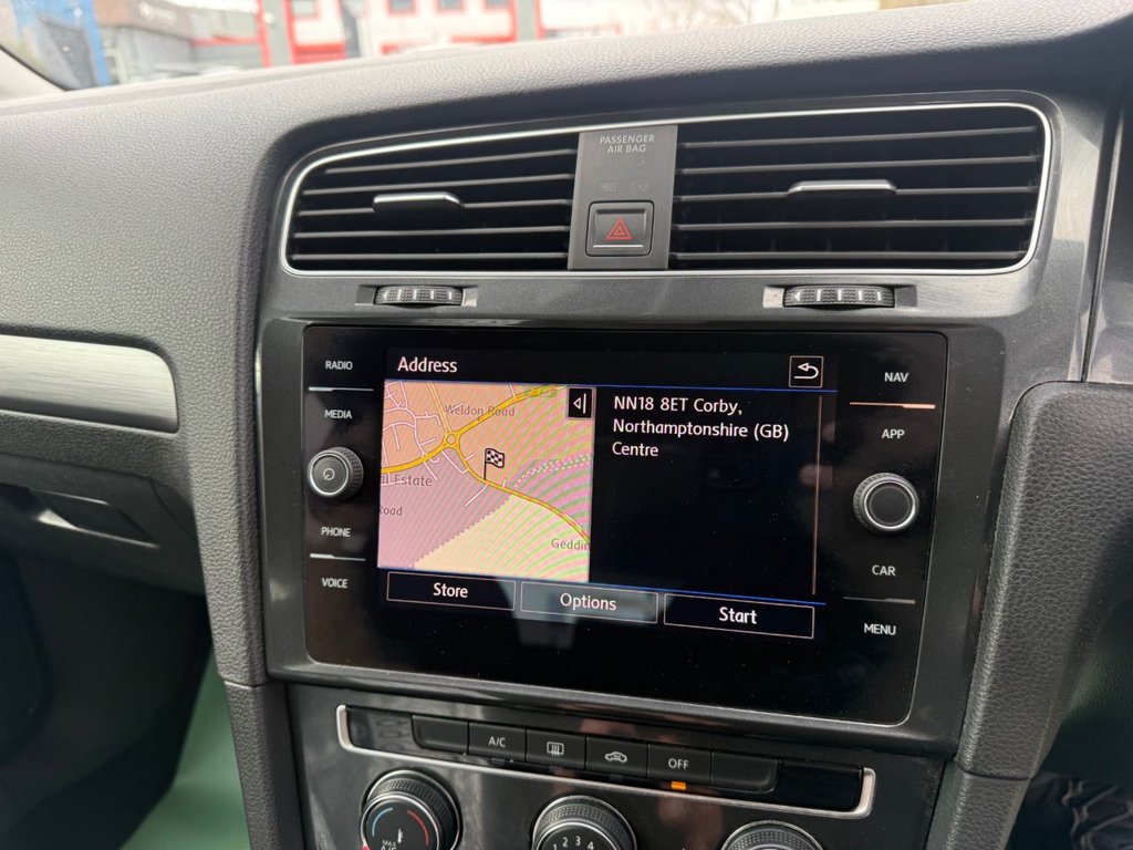 Used Volkswagen Golf 2018 for sale - 78068537: Photo 18