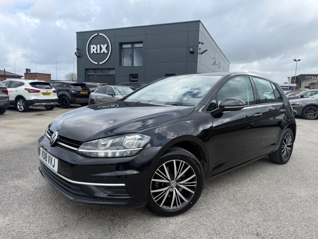 Used Volkswagen Golf 2018 for sale - 78068537: Photo 2