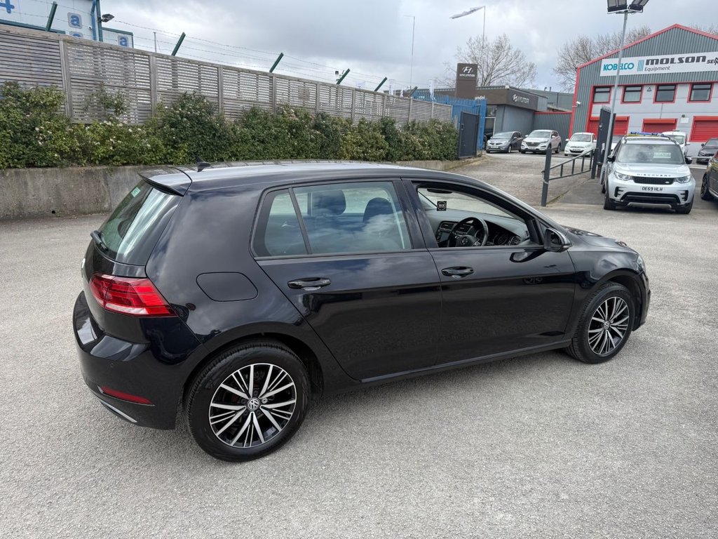 Used Volkswagen Golf 2018 for sale - 78068537: Photo 9