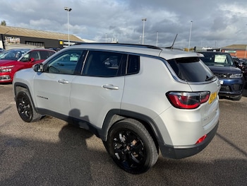 Used Jeep Compass 2020 for sale - 76333708: Photo