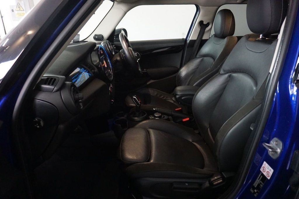 Used MINI Hatch 2018 for sale - 76520743: Photo 20