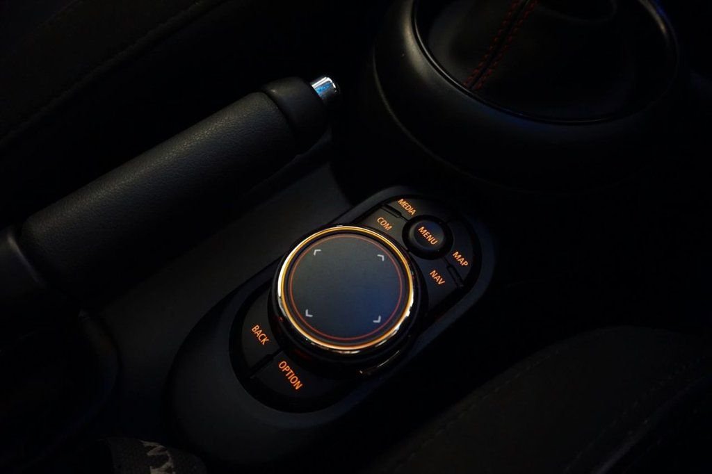 Used MINI Hatch 2018 for sale - 76520743: Photo 27