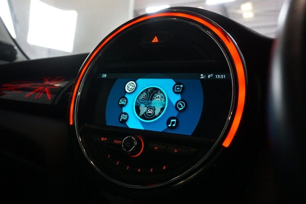 Used MINI Hatch 2018 for sale - 76520743: Photo 33