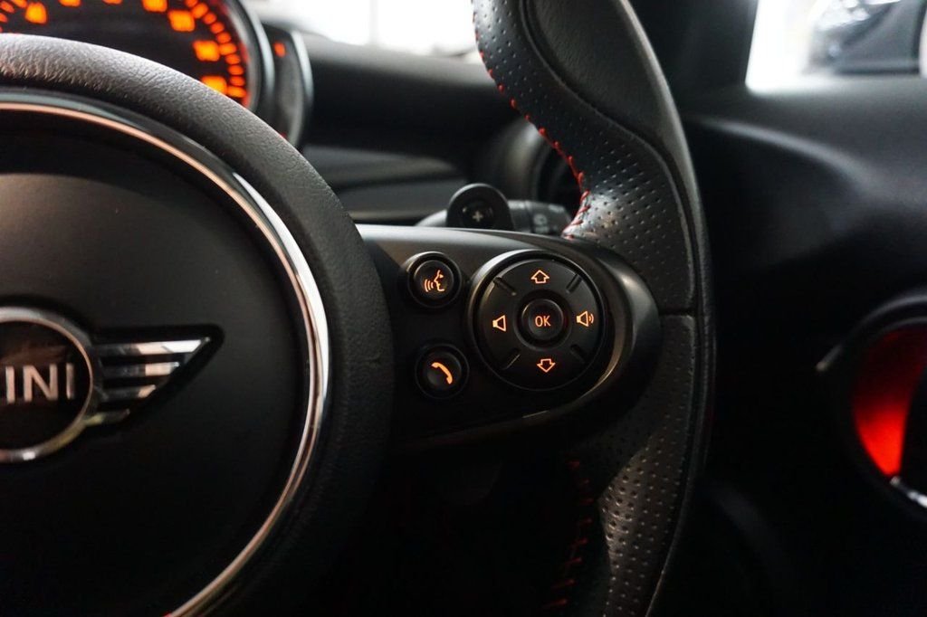 Used MINI Hatch 2018 for sale - 76520743: Photo 41