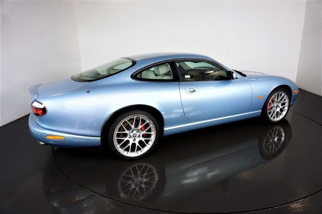 Used Jaguar XKR 2006 for sale - 76590799: Photo 17