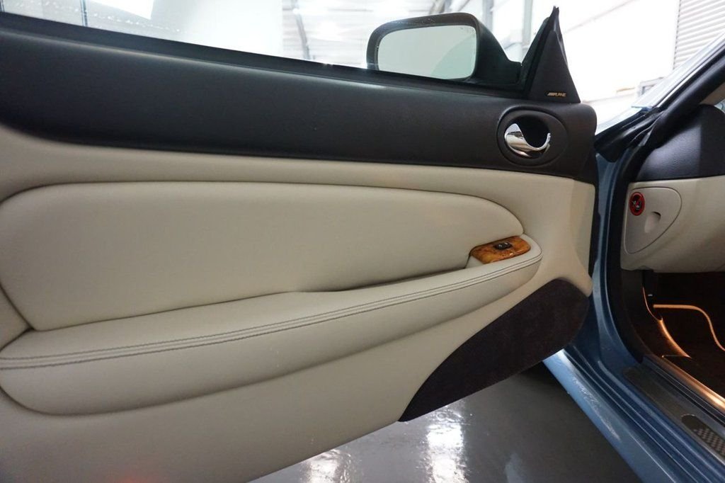 Used Jaguar XKR 2006 for sale - 76590799: Photo 32