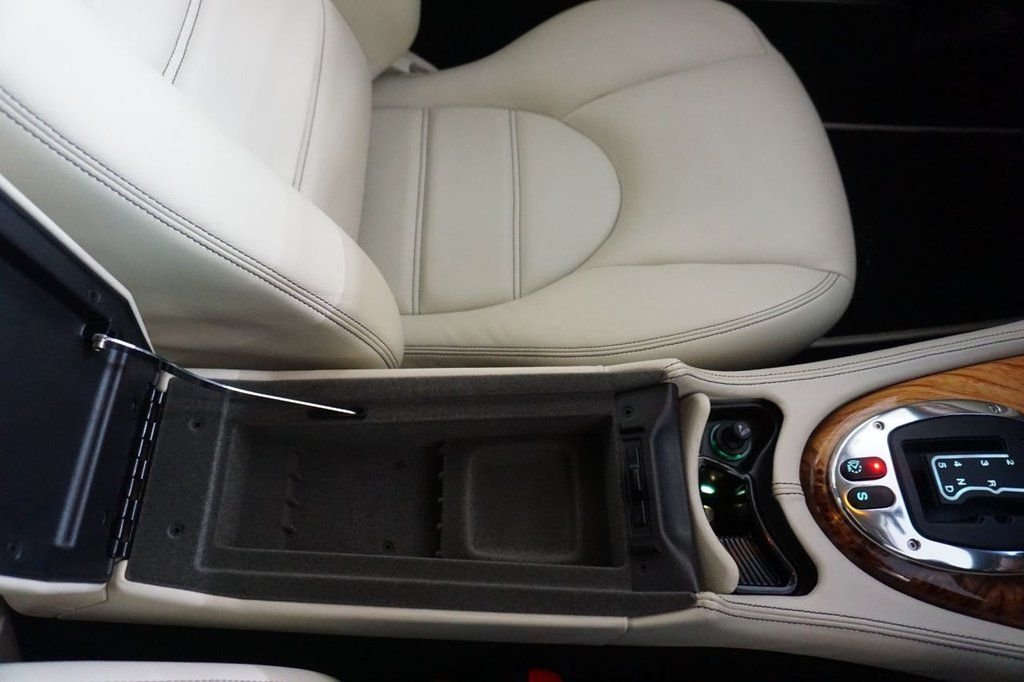 Used Jaguar XKR 2006 for sale - 76590799: Photo 39