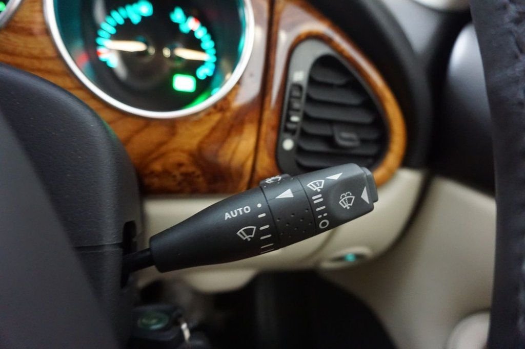 Used Jaguar XKR 2006 for sale - 76590799: Photo 48