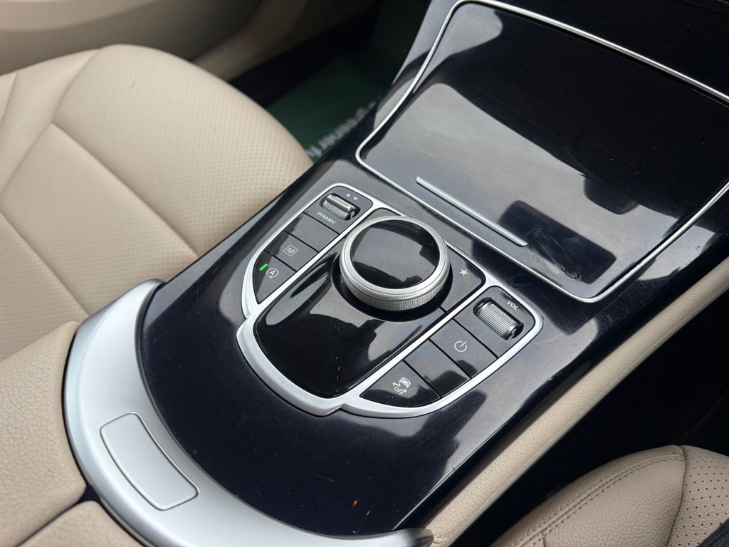 Used Mercedes-Benz GLC 2019 for sale - 76841586: Photo 28