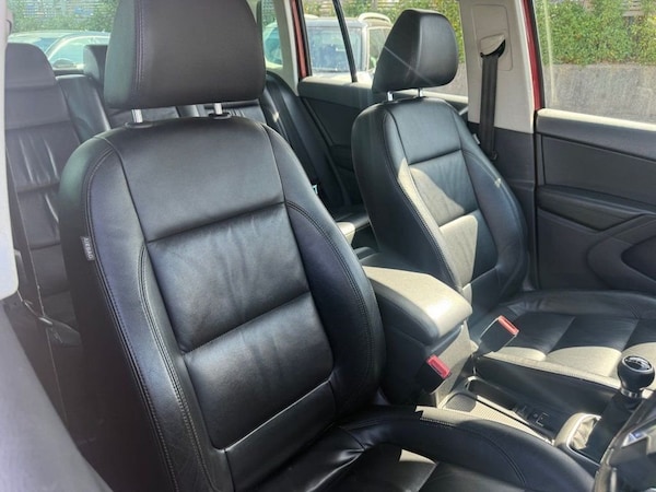 Used Volkswagen Tiguan 2011 for sale - 76223893: Photo 14