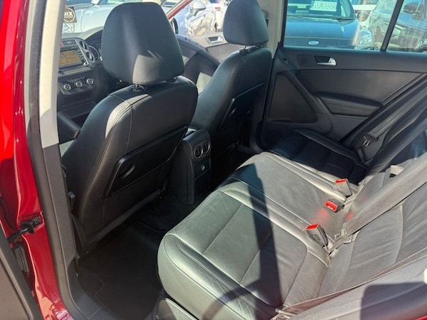 Used Volkswagen Tiguan 2011 for sale - 76223893: Photo 34
