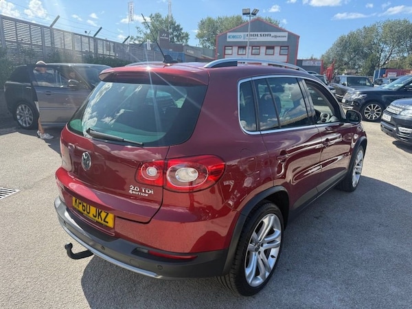 Used Volkswagen Tiguan 2011 for sale - 76223893: Photo 8