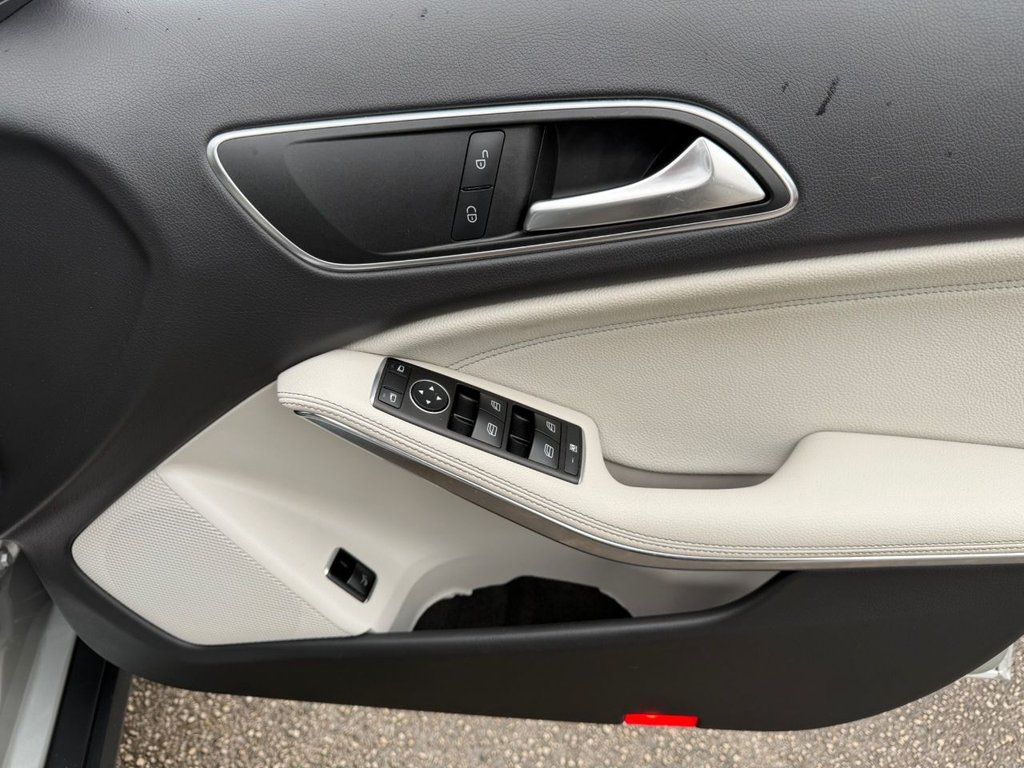 Used Mercedes-Benz GLA 2016 for sale - 76386171: Photo 18