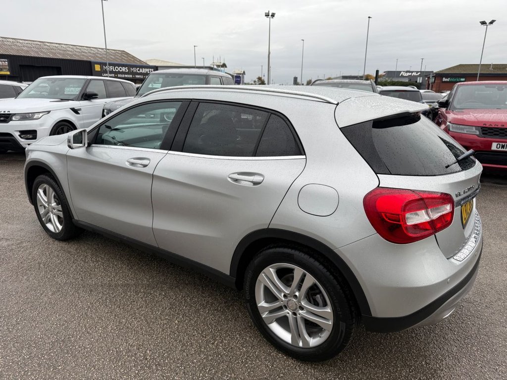 Used Mercedes-Benz GLA 2016 for sale - 76386171: Photo 4