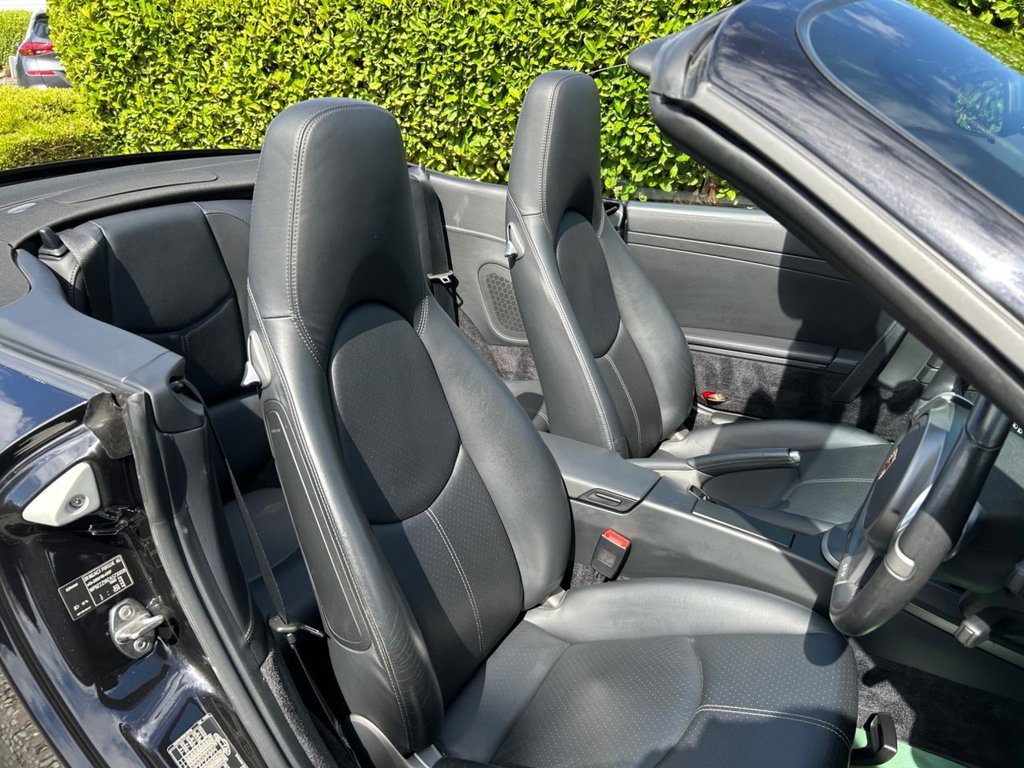 Used Porsche 911 2010 for sale - 75573868: Photo 39