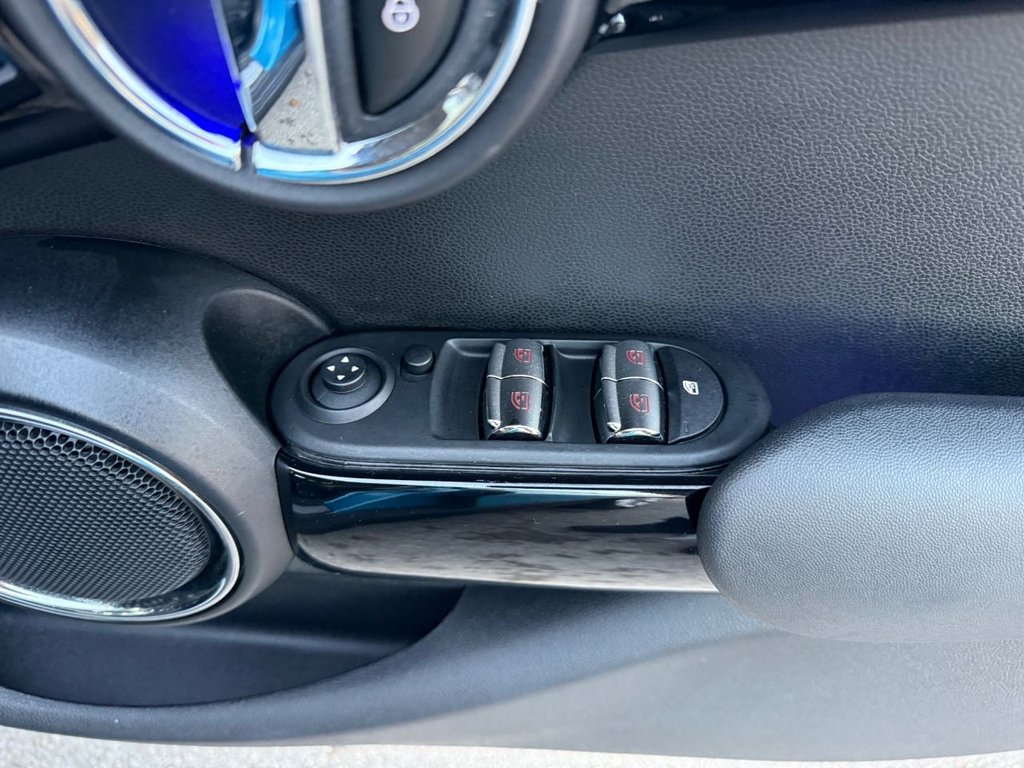 Used MINI Hatch 2016 for sale - 76386561: Photo 18