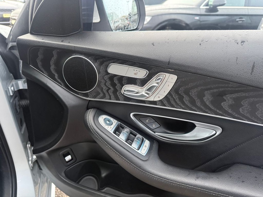 Used Mercedes-Benz C Class 2018 for sale - 78212607: Photo 16