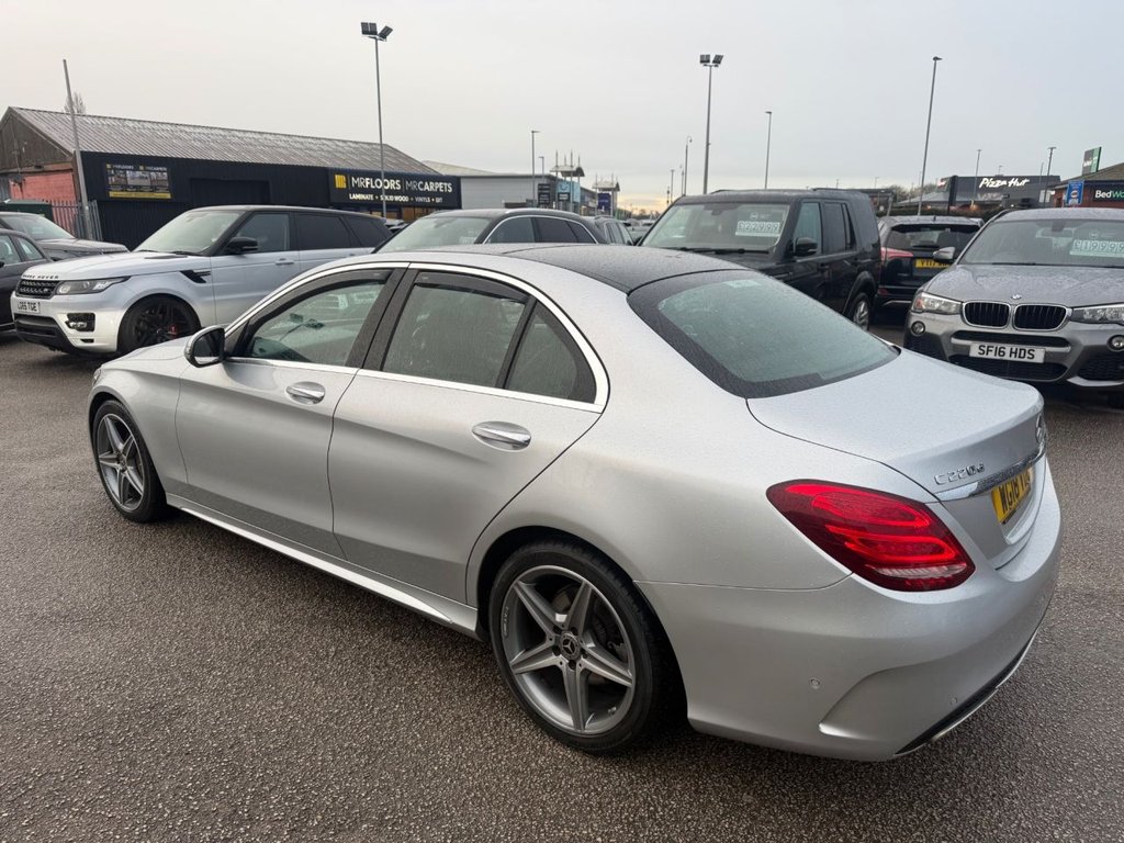 Used Mercedes-Benz C Class 2018 for sale - 78212607: Photo 4
